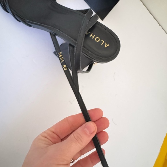 Anthropologie ALOHAS Cactus Sandals Total Black Leather Chain 39 - Picture 8 of 8